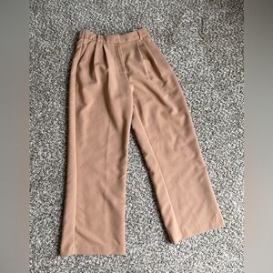 LIKE NEW Sloan Khaki Brown Curve Love Petite Pants Beige
